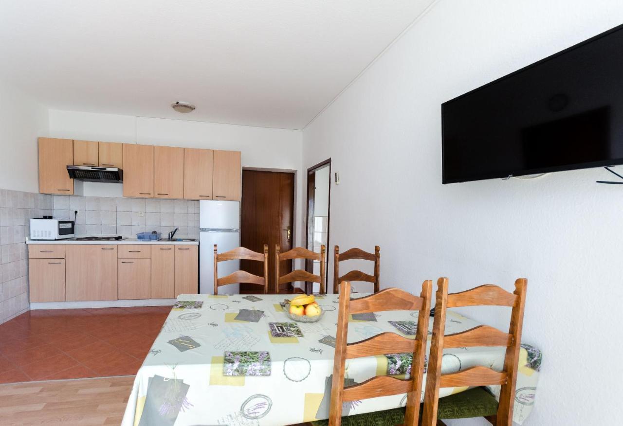 Apartament Anica J