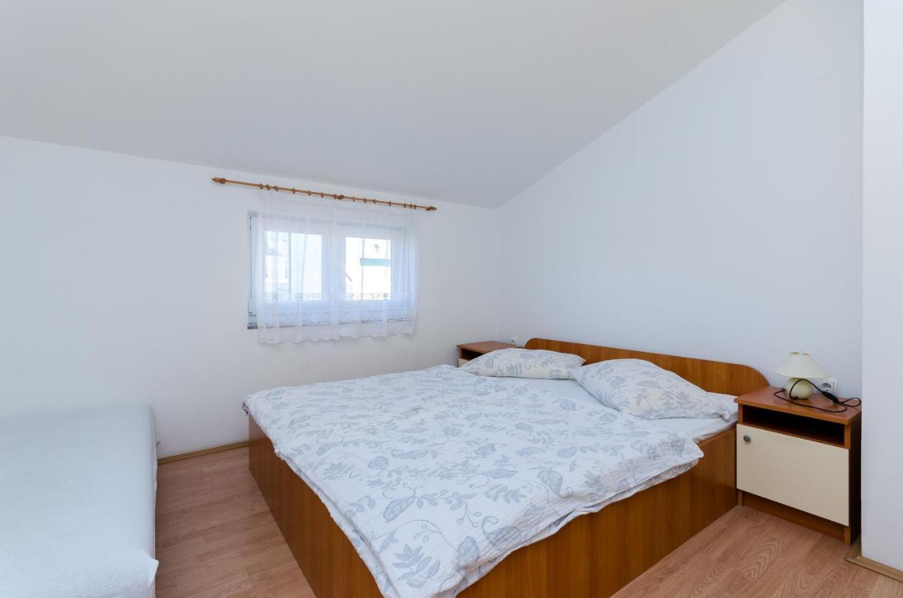 Apartament Anica J